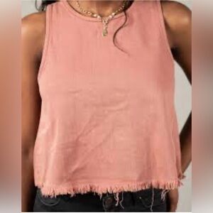 ⭐️Aerie Raw Hem Split Back Cotton Cropped Tank Top in Medium Coral Color XS⭐️